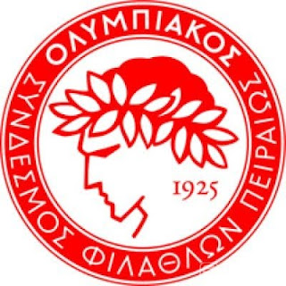 El banderín de córner Olympiacos Syndesmos Filathon Peiraios